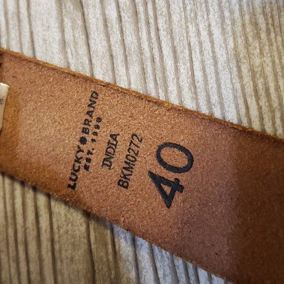 Lucky Brand brown crackle leather new men belt size 40 - Picture 4 of 5